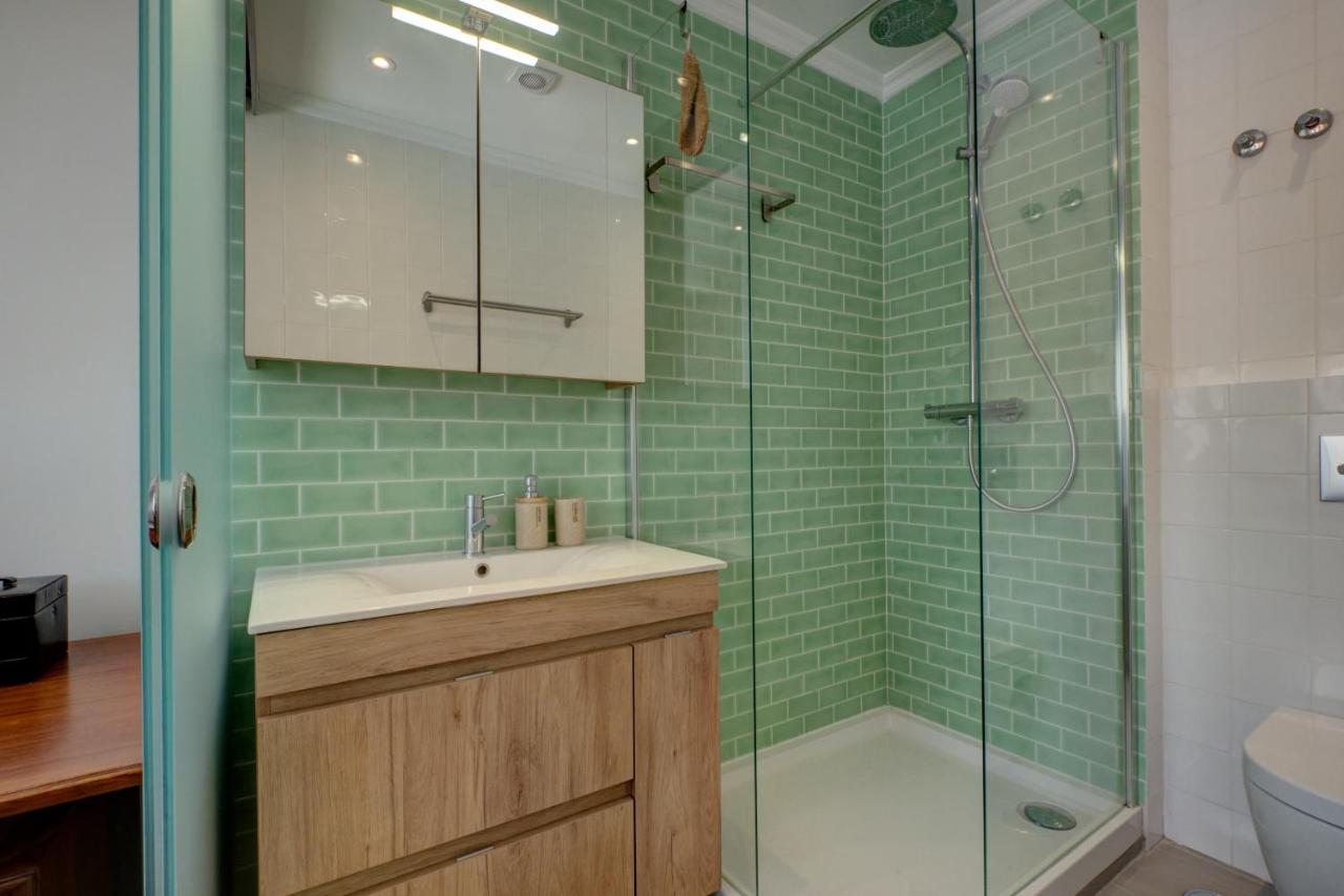 Comfortable Town House In Quiet Area By Lovelystay Lisbon Bagian luar foto