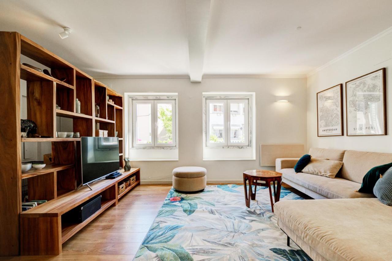 Comfortable Town House In Quiet Area By Lovelystay Lisbon Bagian luar foto