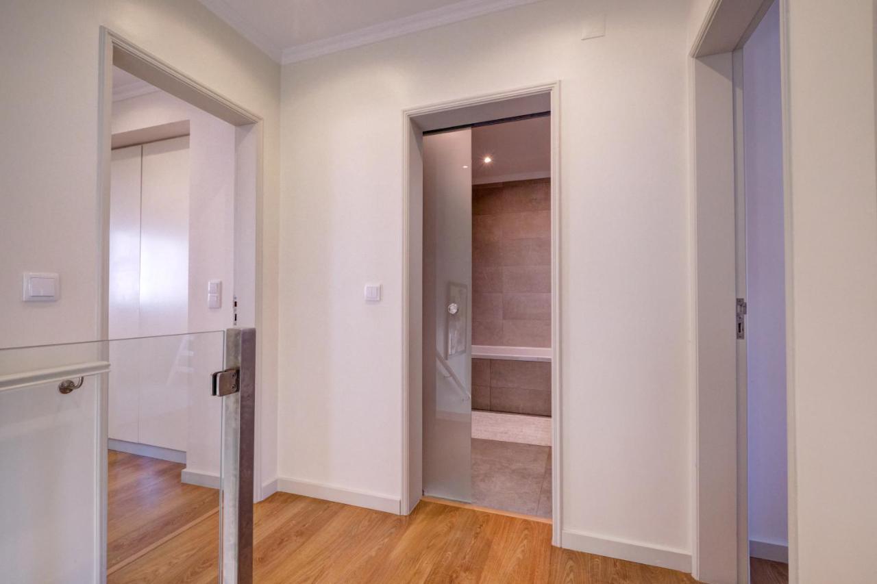 Comfortable Town House In Quiet Area By Lovelystay Lisbon Bagian luar foto