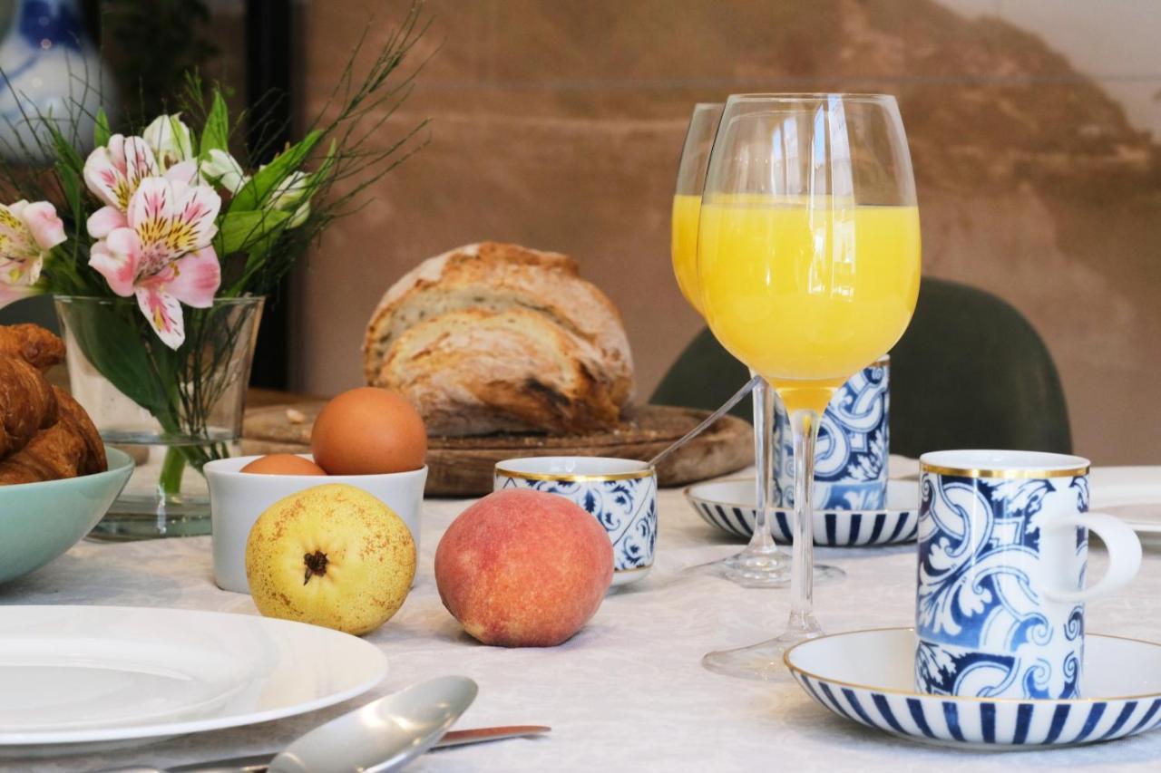 Comfortable Town House In Quiet Area By Lovelystay Lisbon Bagian luar foto