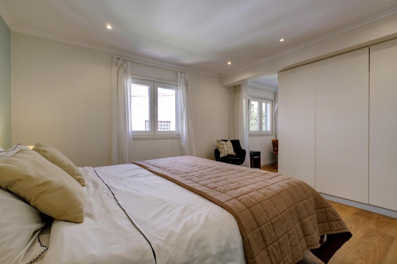Comfortable Town House In Quiet Area By Lovelystay Lisbon Bagian luar foto